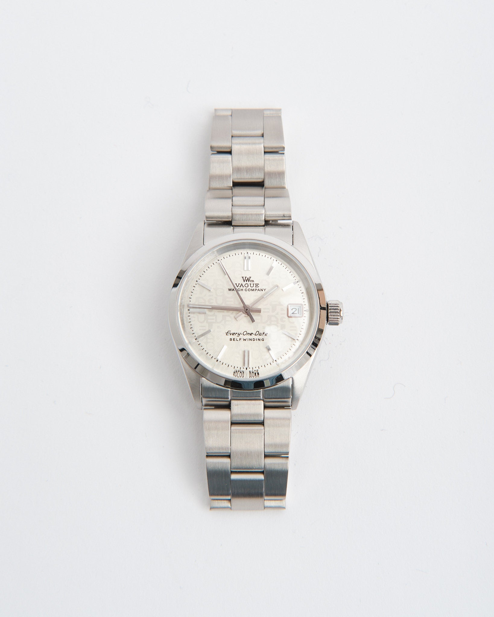 【skft】VAGUE WATCH CO. × everyone Vague Watch Co. Every-One-Date Silver | Meadow