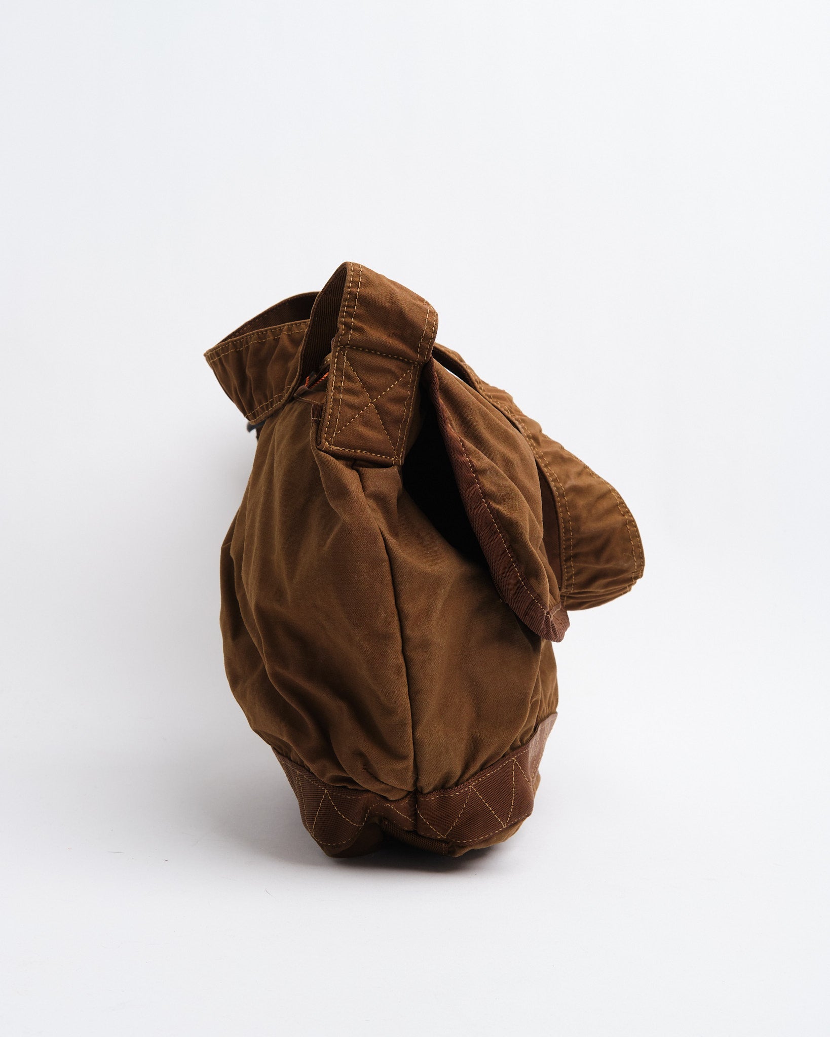 Crag Messenger Bag (M) Coyote by Porter by Yoshida - Meadow