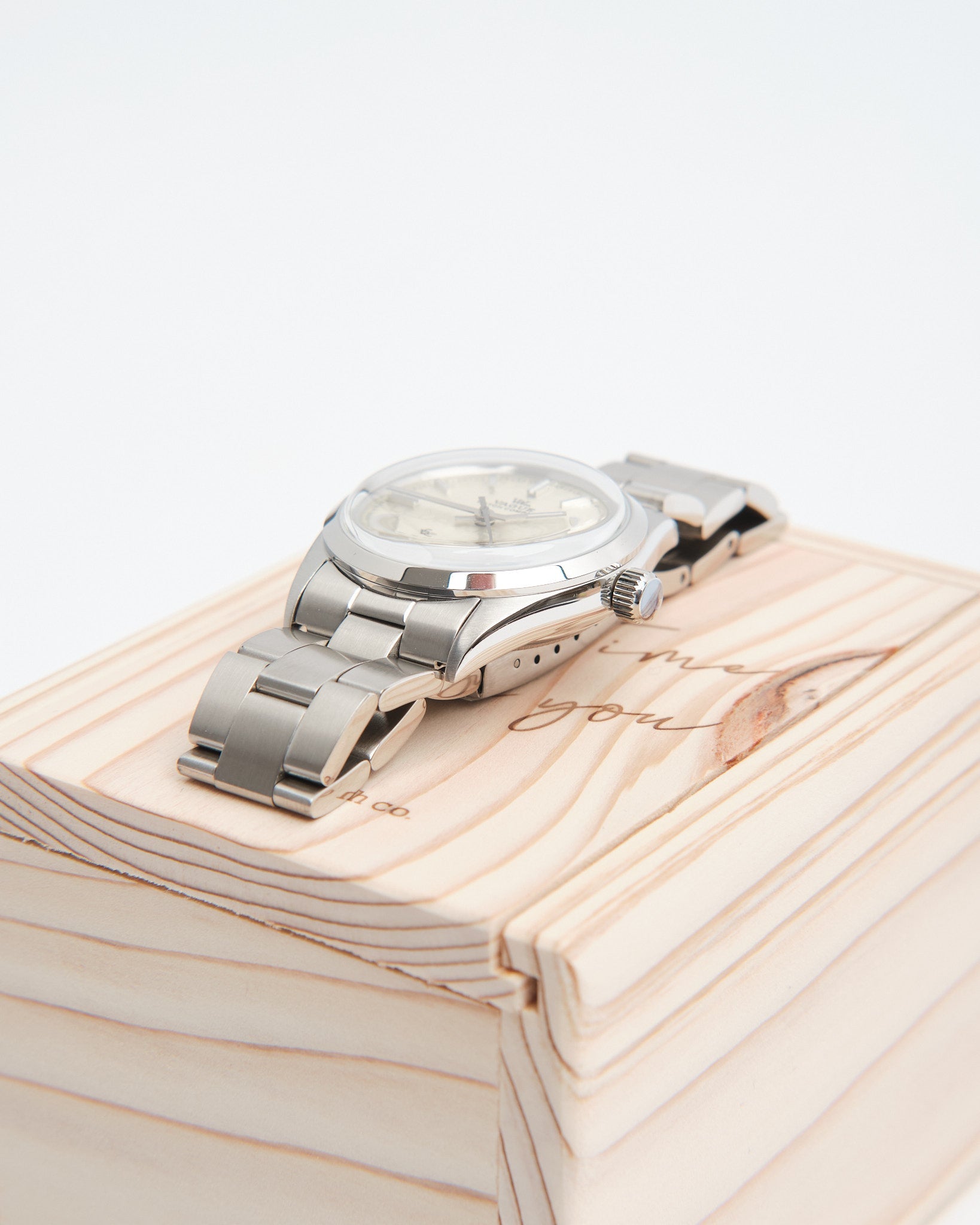 Vague Watch Co. Every-One-Date Silver | Meadow