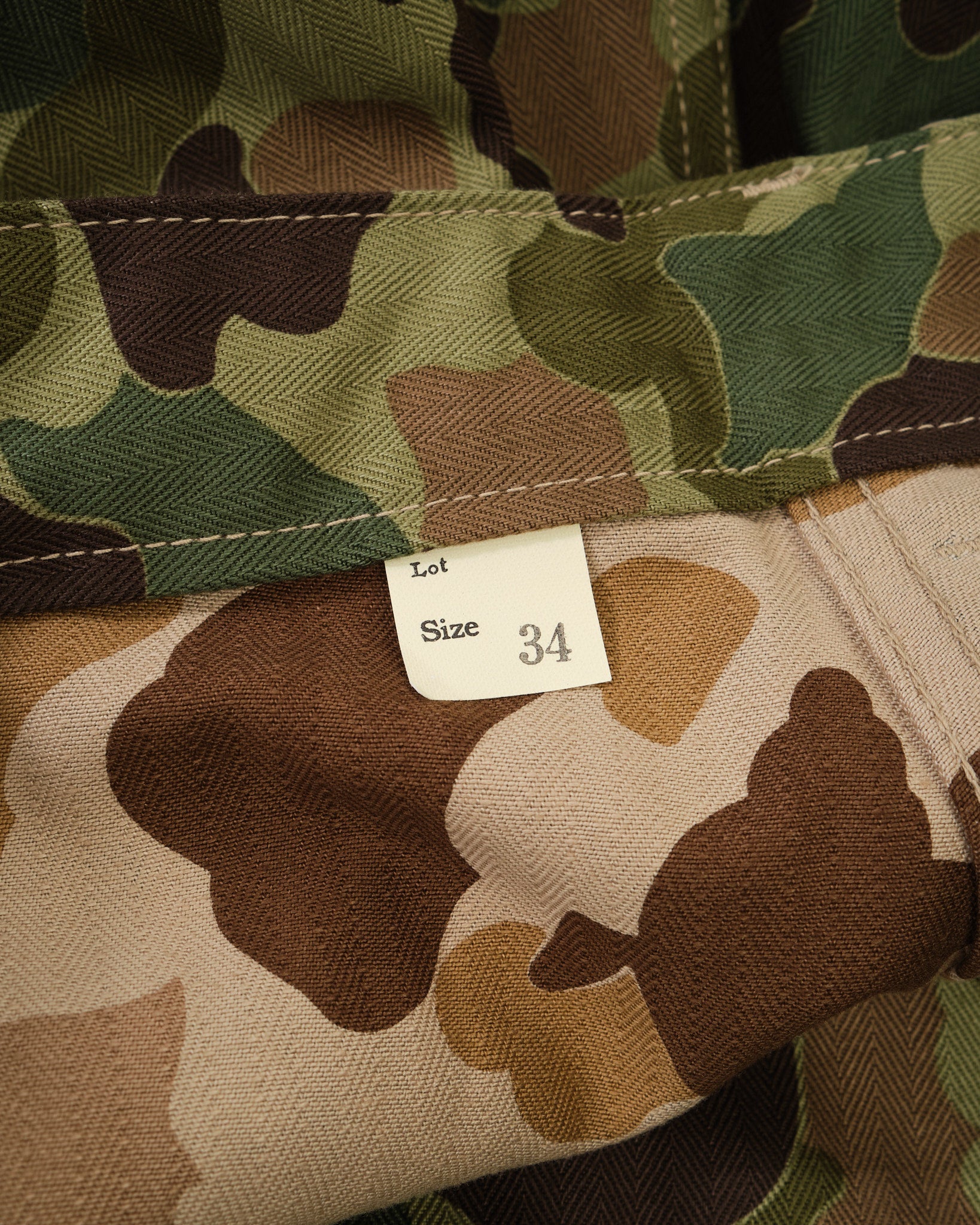 THE REAL MCCOYS | MP26002 REVERSIBLE FROGSKIN CAMOUFLAGE SHORTS