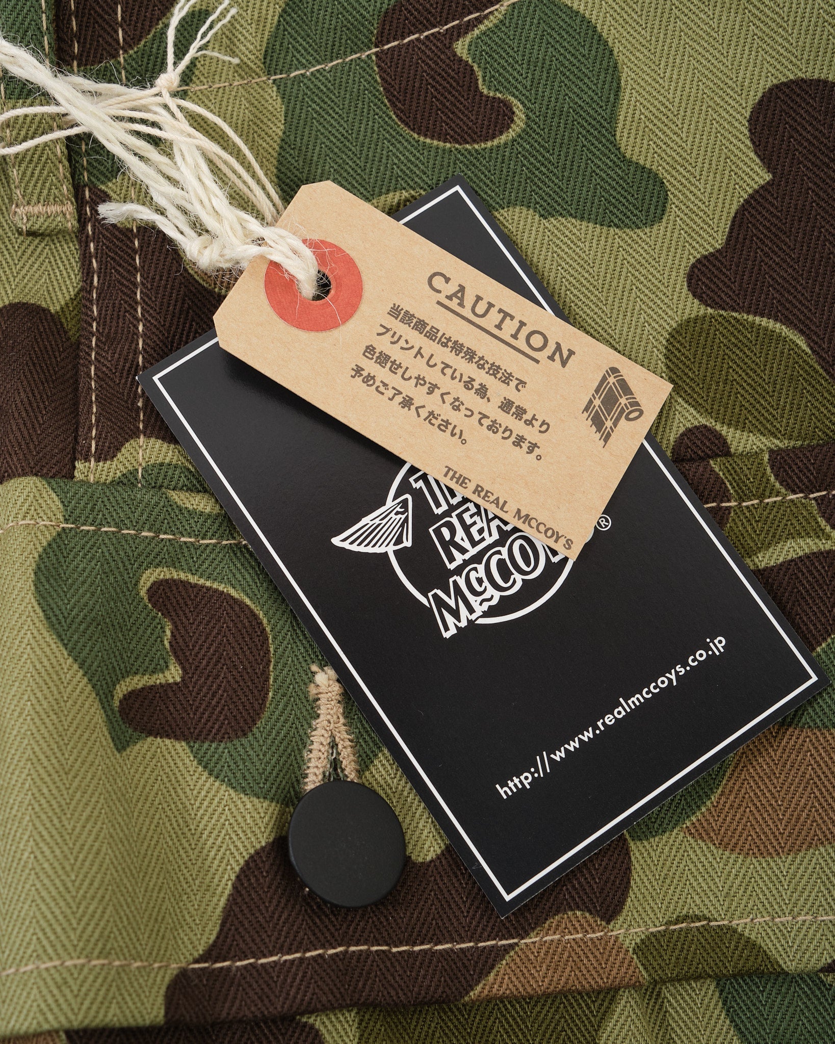 THE REAL MCCOYS | MP26002 REVERSIBLE FROGSKIN CAMOUFLAGE SHORTS