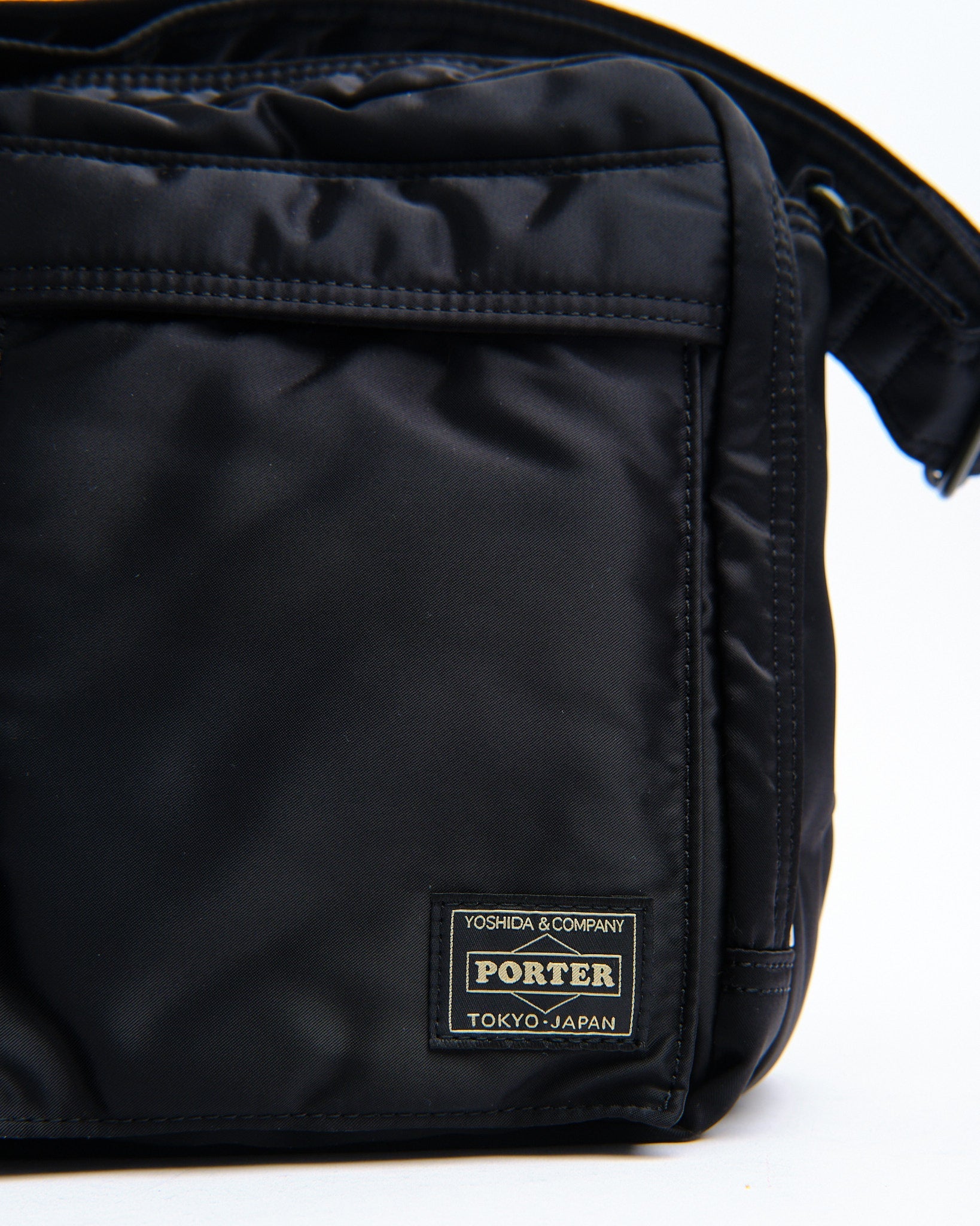 New Tanker Sling Bag W Zip (L) Black by Porter by Yoshida