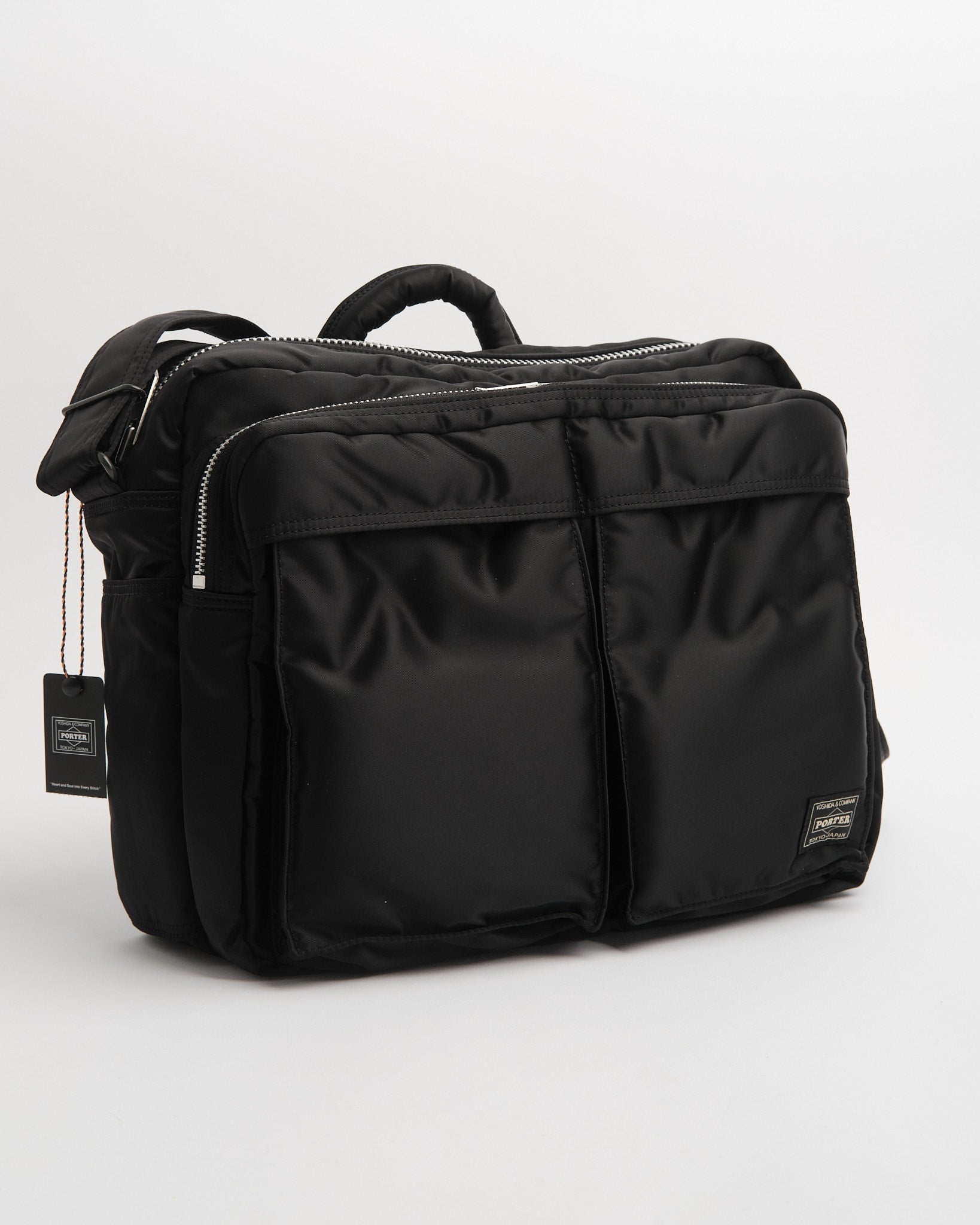porter | New Tanker Sling Bag W Zip (XL) Black | meadow