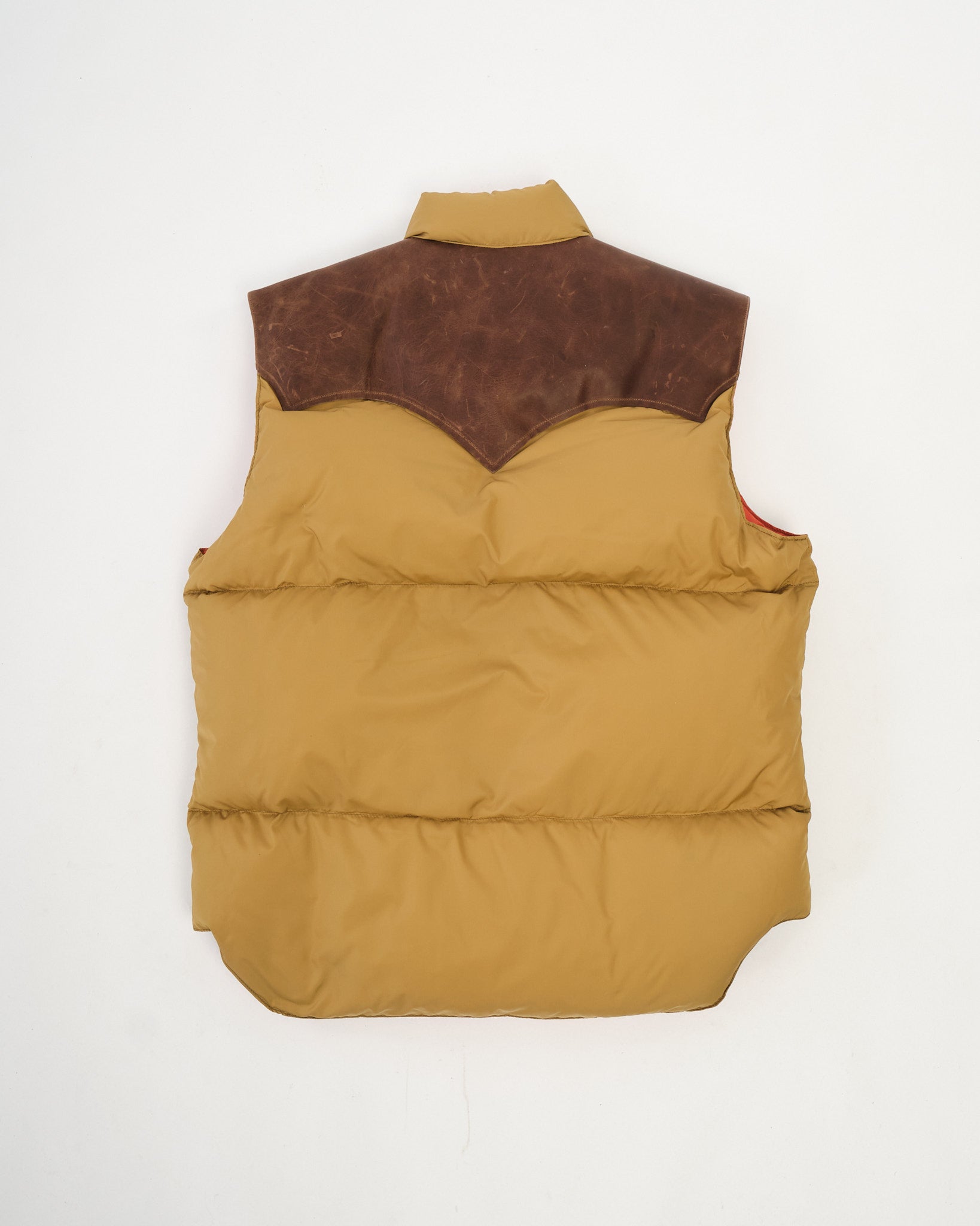 ROCKY MOUNTAIN × WAREHOUSE NYLON DOWN VEST Camel by Warehouse & Co