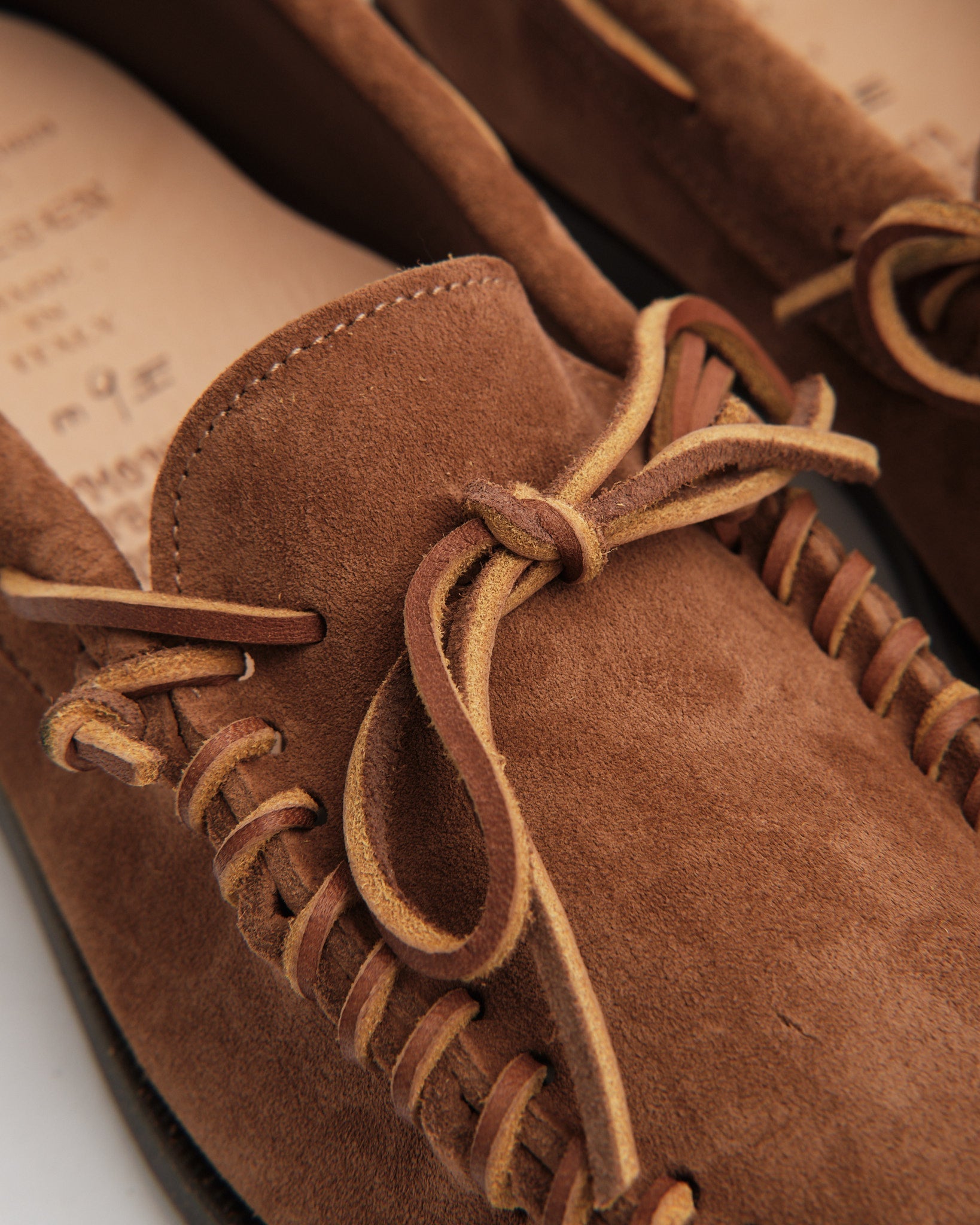 YUKETEN | Scout Moc Tosca Snuff | MEADOW