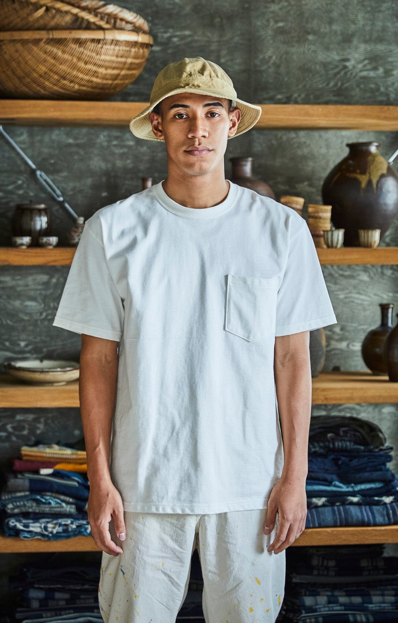 T-SHIRT WITH POCKET WHITE - Meadow