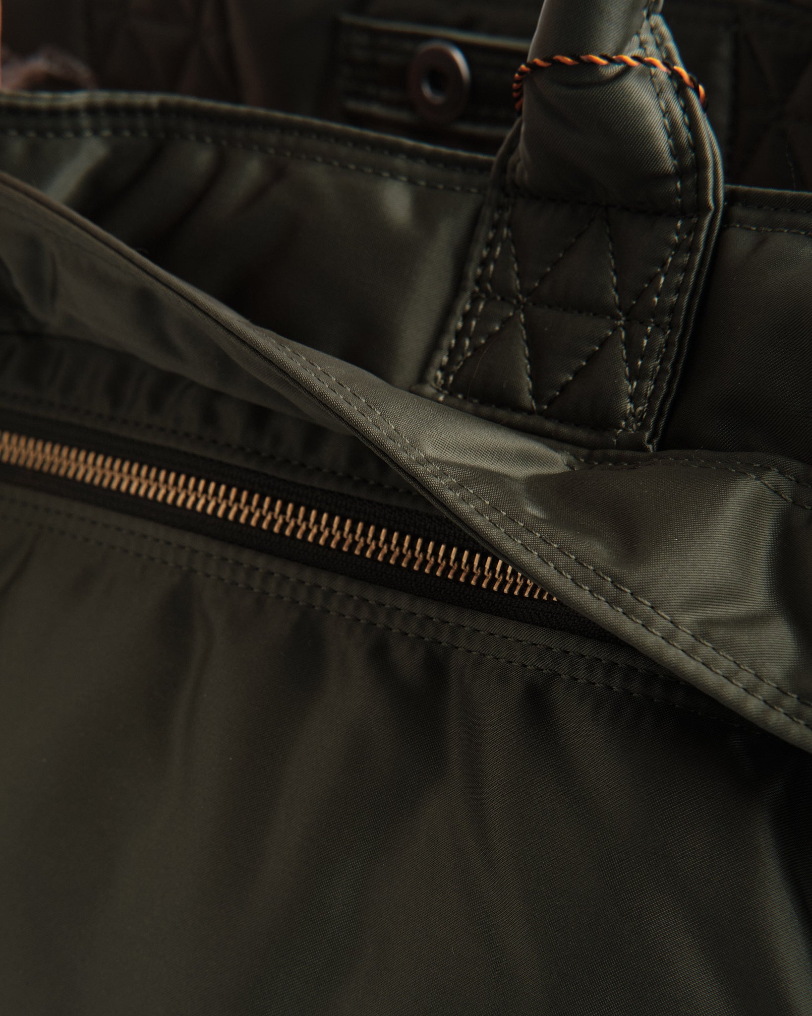 porter | TANKER Carrying Tote Bag Sage Green | meadow