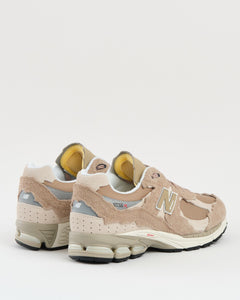 2002R Protection Pack DRIFTWOOD/TIMBER WOLF M2002RDL from New Balance - photo №4. New Footwear at meadowweb.com