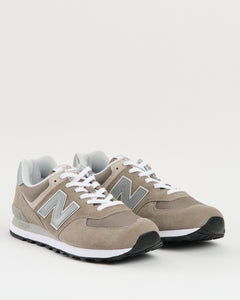 574 Grey / White ML574EVG from New Balance - photo №2. New Footwear at meadowweb.com