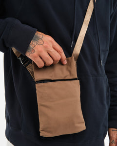 GHOSTING POUCH CUB from ARCS LONDON - photo №4. New Bags at meadowweb.com