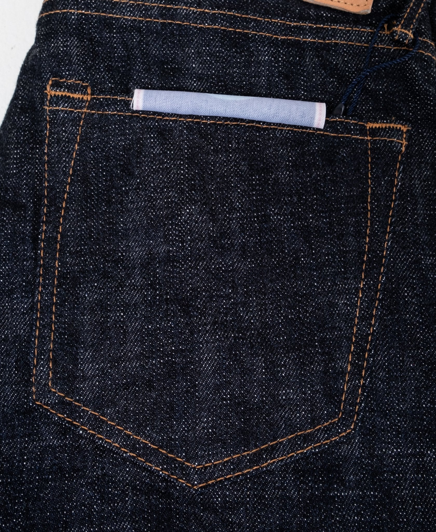 J366 Circle 16.5 Oz Straight Jeans - Meadow