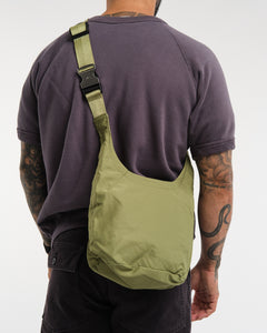 Lazy Cross Body Moss from ARCS LONDON - photo №1. New Bags at meadowweb.com