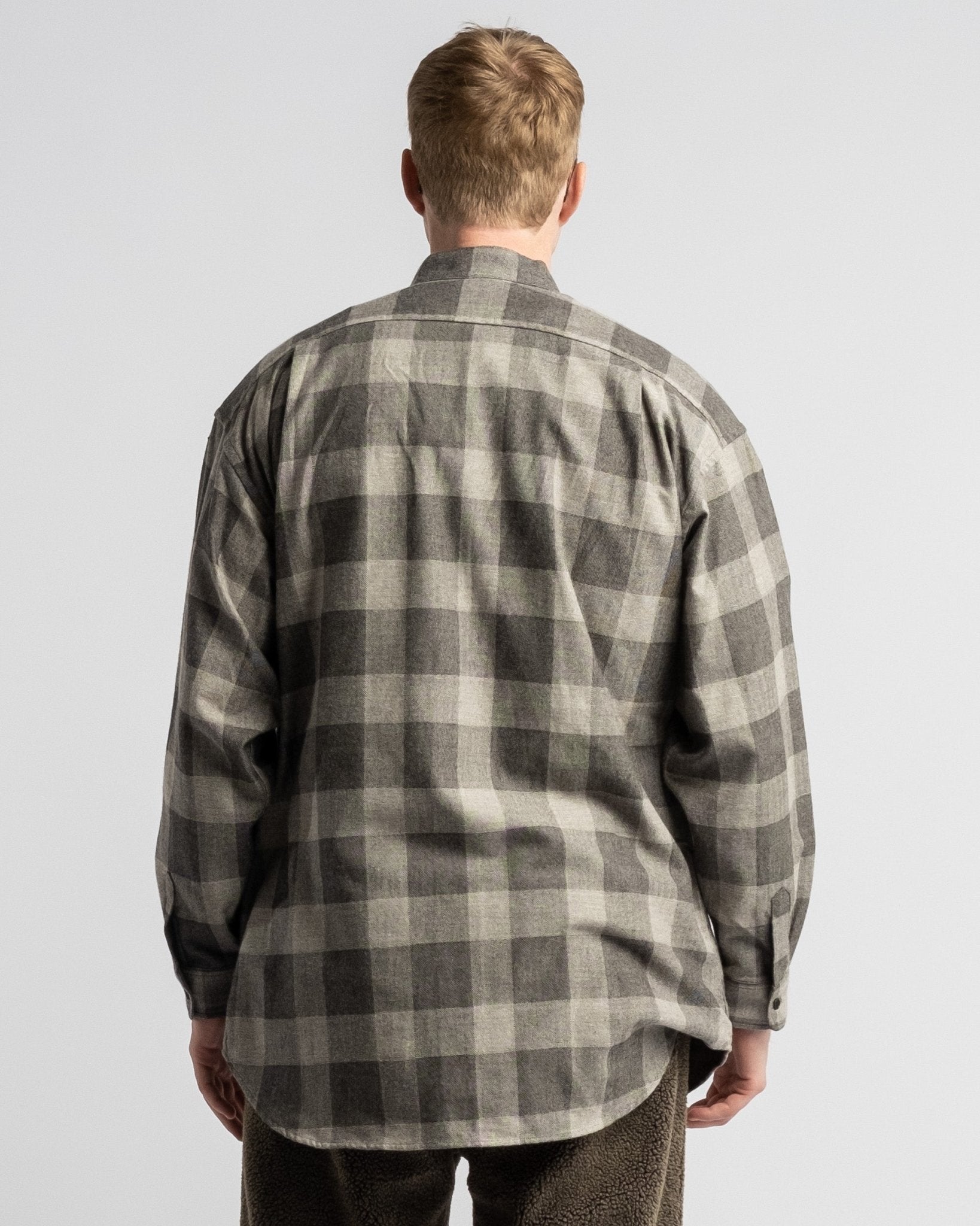 Loose Fit Stand Collar Shirt Grey Check 160 - Meadow