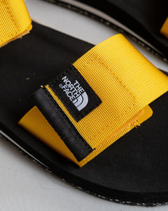 M Skeena Sandal Summit Gold / TNF Black from The North Face - photo №3. New Footwear at meadowweb.com