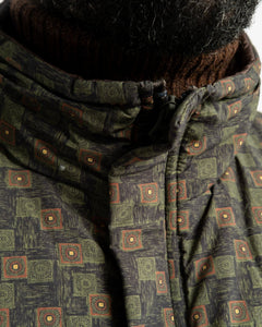 MIL Puff Vest Nylon Print Olive 67 from Beams+ - photo №6. New Vests at meadowweb.com