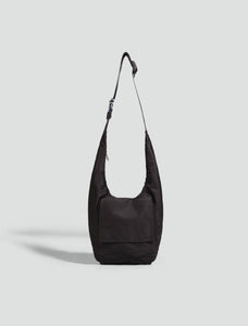 Sample Sling Bag Black from ARCS LONDON - photo №2. New Bags at meadowweb.com