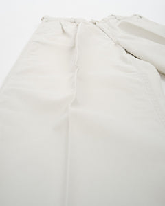 TWO TUCK WIDE TROUSERS IVORY from orSlow - photo №6. New Trousers at meadowweb.com