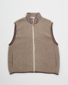 Zip-Up Mohair Vest Beige from Nanamica - photo №1. New Vests at meadowweb.com